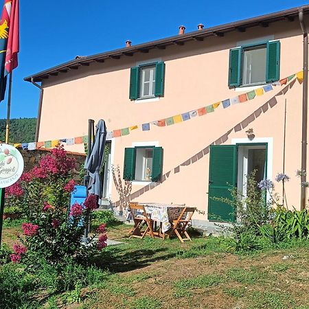 ヴェルナッツァ Casa Dei Giuggioliヴィラ エクステリア 写真