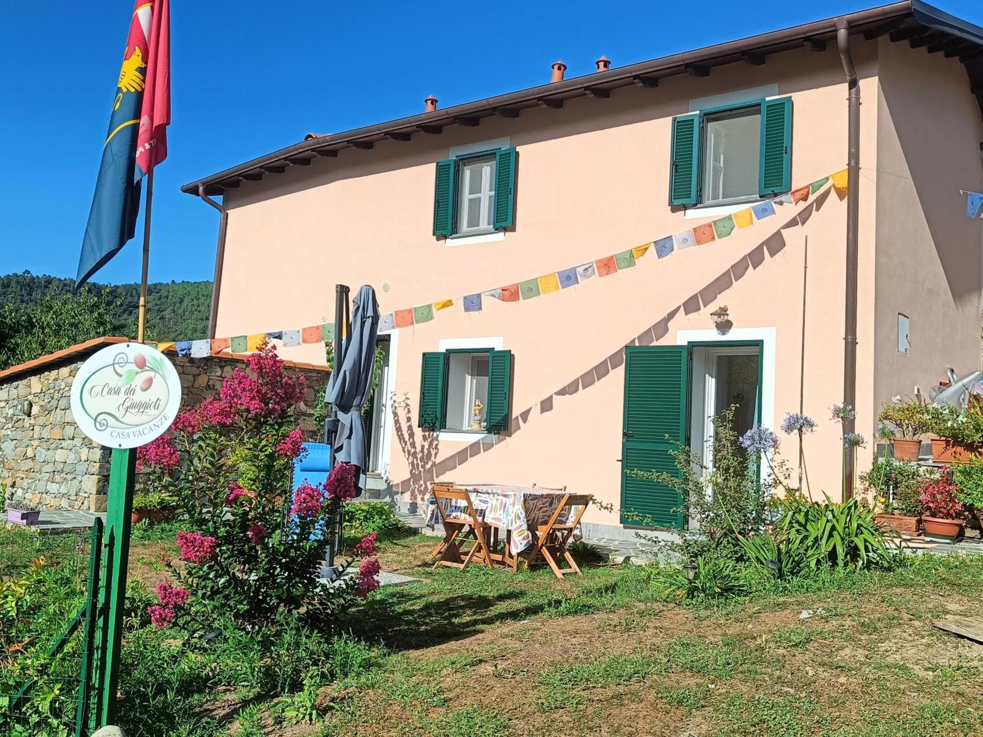 ヴェルナッツァ Casa Dei Giuggioliヴィラ エクステリア 写真